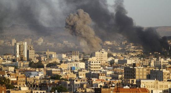 مليشيات الحوثي تقصف منازل المواطنين في حيس بالحديدة (فيديو)