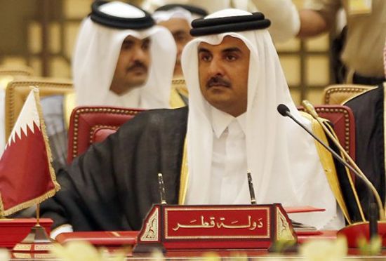 4 قمم تكشف مدى عزلة قطر وهشاشة " تميم " أمام المقاطعة العربية