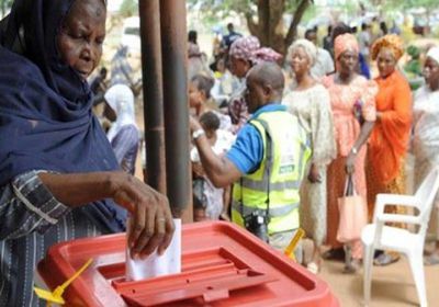 مفوضية الانتخابات في نيجيريا تبدأ إعلان نتائج الانتخابات الرئاسية