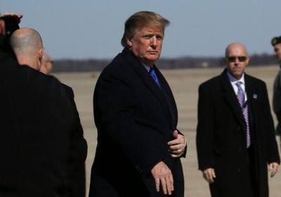 ترامب يتجه إلى فيتنام للقاء نظيره الكوري الشمالي (صور)