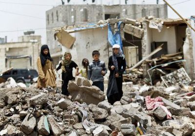 "التعاون الإسلامي" تنضم إلى القائمة.. منظمات إنسانية تدفع ثمن الحرب الحوثية