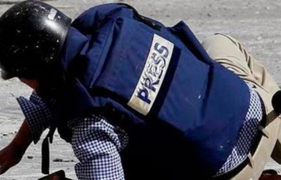 الحوثي يتوعد 40 صحفيًا وإعلاميًا بالعقاب (أسماء وصور)
