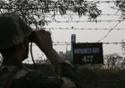 تبادل إطلاق النار بين الهند وباكستان عبر الحدود فى كشمير