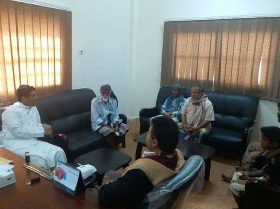 باكريت يوجه الأجهزة الأمنية بسرعة ضبط المعتدين على العولقي