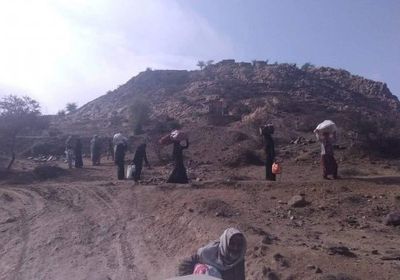 تقرير: نزوح 1669 أسرة من كُشر جراء حصار الحوثيين