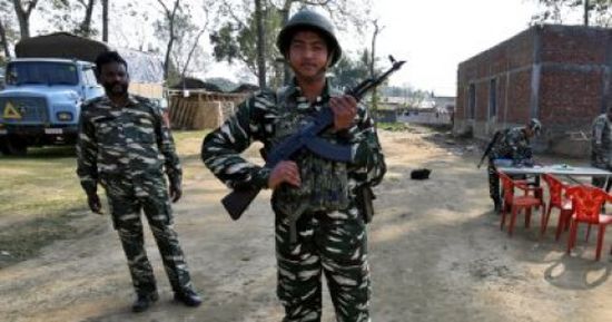 إصابة 40 شخصا جراء تصادم حافلتين على طريق سريع فى الهند