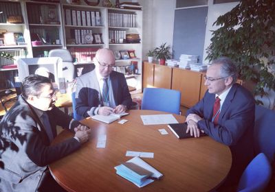 مباحثات يمنية للتعاون مع منظمة دولية في مجال تعزيز الرقابة على المخدرات