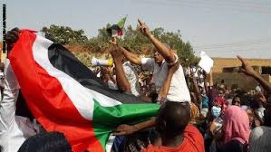 الشرطة السودانية تطلق الغاز المسيل للدموع على متظاهرين