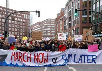 لاتخاذ إجراءات للحد من التغيرات المناخية.. احتجاجات طلابية بألمانيا