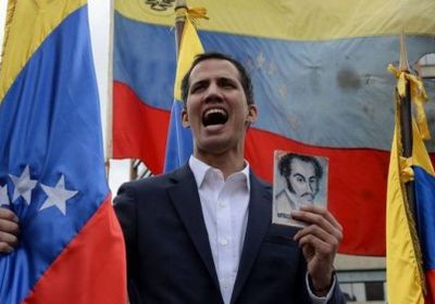 غوايدو: التدخل العسكري لا يتم استدعاءه عبر الهاتف