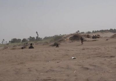 مليشيا الحوثي تجدد قصفها لمواقع العمالقة في التحيتا