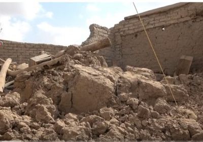قذائف مليشيات الحوثي تدمر منازل المواطنين في التحيتا بالحديدة (فيديو) 