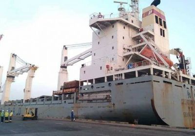 وصول توربينات كهرباء عدن الجديدة إلى ميناء العاصمة