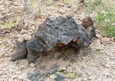 عمليات استشكاف لمعدن المنجنيز بسيحوت في حضرموت (صور)