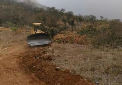 مدير عام حوف يتفقد مشروع طريق " صرفيت- حوف- الفتك " 