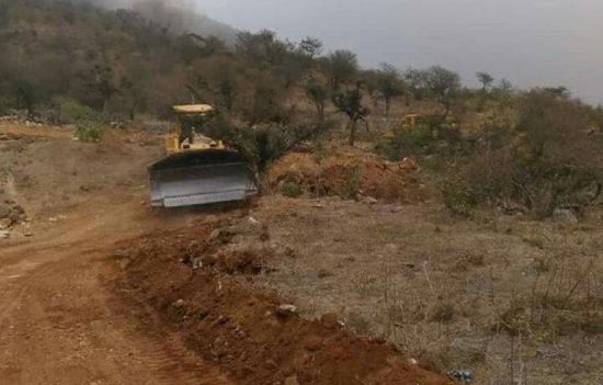 مدير عام حوف يتفقد مشروع طريق " صرفيت- حوف- الفتك " 