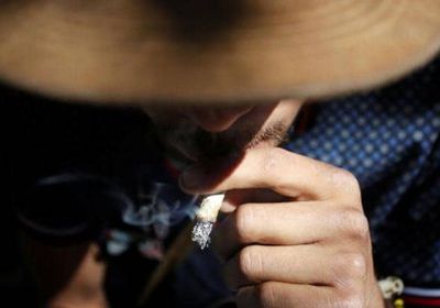 دراسة: الإقلاع عن التدخين يحمي من الإصابة بالروماتويد