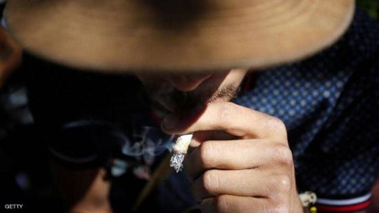 دراسة: الإقلاع عن التدخين يحمي من الإصابة بالروماتويد