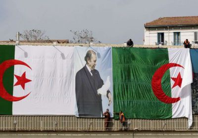 15 مرشحًا يخوضون سباق الرئاسة بالجزائر
