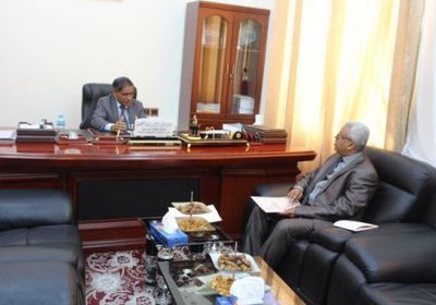 البحسني يرحب بالاستثمارات السعودية في حضرموت&nbsp;