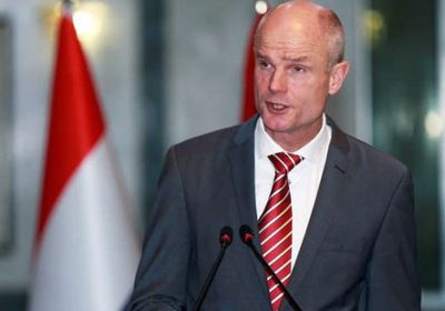 هولندا تستدعي سفيرها لدى إيران رداً على طرد موظفين