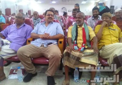 القيادة المحلية لانتقالي لحج تُكرم نخبة من فناني الثورة الجنوبية (صور)