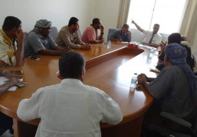 بابحير يناقش معوقات العمل مع المستثمرين في المناجم المفتوحة بغيل باوزير