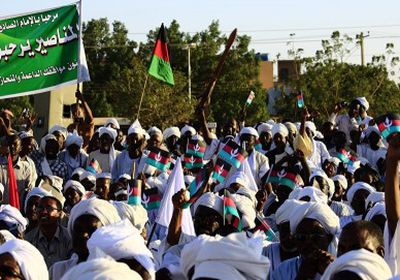 وزير سوداني: حالة الطوارئ تقيد الحريات العامة