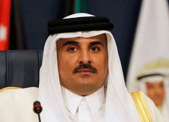 زوجة حفيد مؤسس قطر تفضح انتهاكات " الحمدين " ضده بالسجن