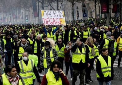 للأسبوع السابع عشر.. "السترات الصفراء" تشعل باريس بتظاهرات غاضبة