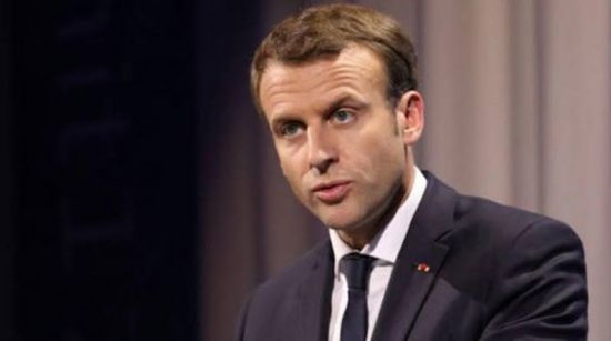 إعلامي يُوجه نصيحة للرئيس الفرنسي