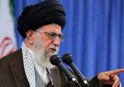 سجن معارض إيراني بارز بتهمة إهانة خامنئي