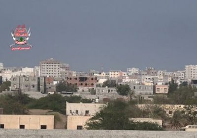 قصف حوثي عنيف على مواقع ألوية العمالقة شرق الدريهمي