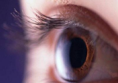 دراسة حديثة : الصداع النصفي يسبب جفاف العين