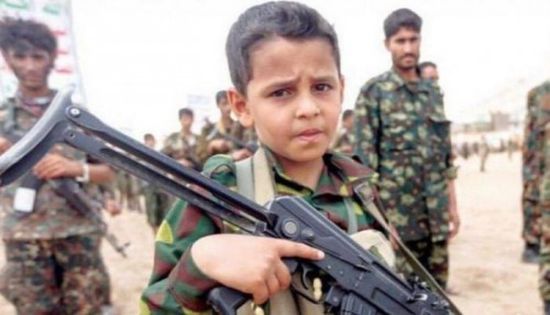 الحوثي يفخخ المدارس بقنابل تعليمية موقوتة تشجع على التطرف