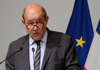 هكذا علقت فرنسا على تراجع "بوتفليقة" عن الترشح