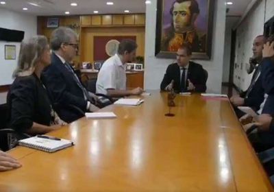 وزير الخارجية الفنزويلي يلتقي خبراء الأمم المتحدة لحقوق الإنسان