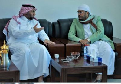 وزير الأوقاف يدعو إلى تكثيف الجهود لمواجهة الخطر الإيراني