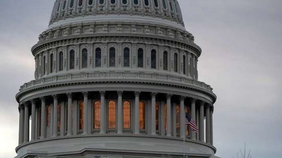 قانون أمريكي يتهم موسكو بـ"التدخل السياسي" فى الدول الغربية