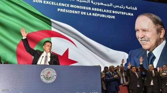 الجزائر.. حزب بوتفليقة ينفصل عن أحزاب التحالف الرئاسي 