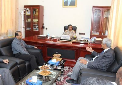 لقاء هام بين محافظ حضرموت ووفد شركة مستشفى الملك فيصل التخصصي