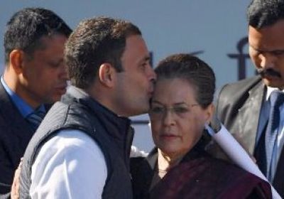 حزب معارض هندي يخصص ثلث وظائف الحكومة الاتحادية للنساء قبل الانتخابات