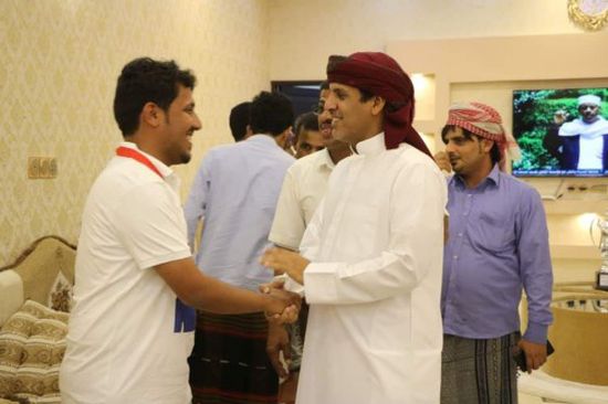 باكريت يوجه بصرف مكافآت مالية للاعبي نادي المهرة للشطرنج