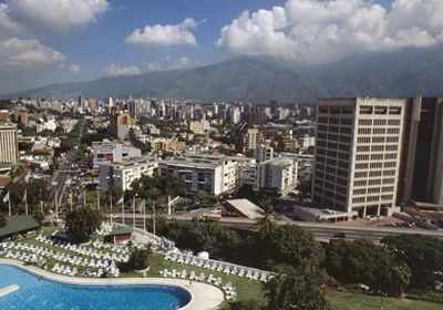 عودة الكهرباء في جميع انحاء فنزويلا 