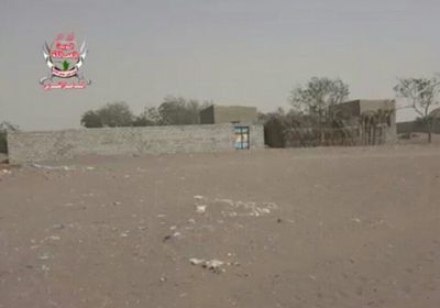 نازحون يروون حجم معاناتهم من ممارسات الحوثي بالحديدة (فيديو)