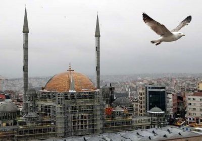 سفاح نيوزيلندا يحذر الأتراك من مغبة محاولة " استيطان الأراضي الأوروبية "