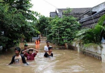 مقتل 42 شخصًا إثر سيول في إندونيسيا