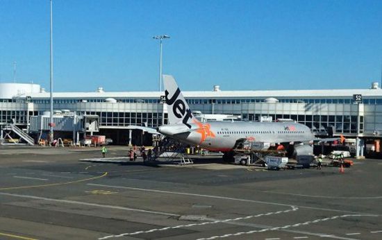 عاجل.. إغلاق مطار " دانيدن " النيوزيلندي بعد بلاغ عن " عبوة مريبة "