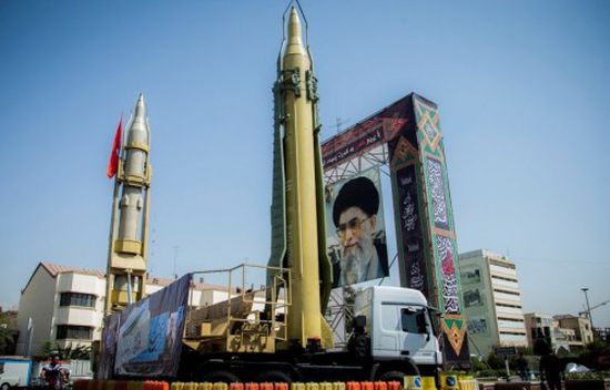 إيران تستعرض بإعلانها الكشف عن 112 إنجازاً نووياً الشهر المقبل