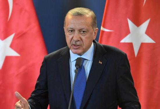 كاتب روسي: تركيا تتعرض لكارثة اقتصادية